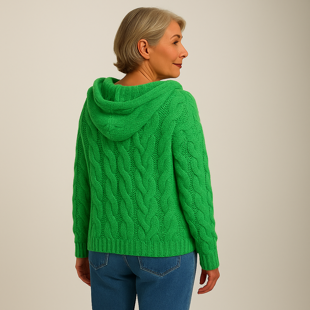 Lois & Tom's – Cozy and Stylish Knit Hoodie