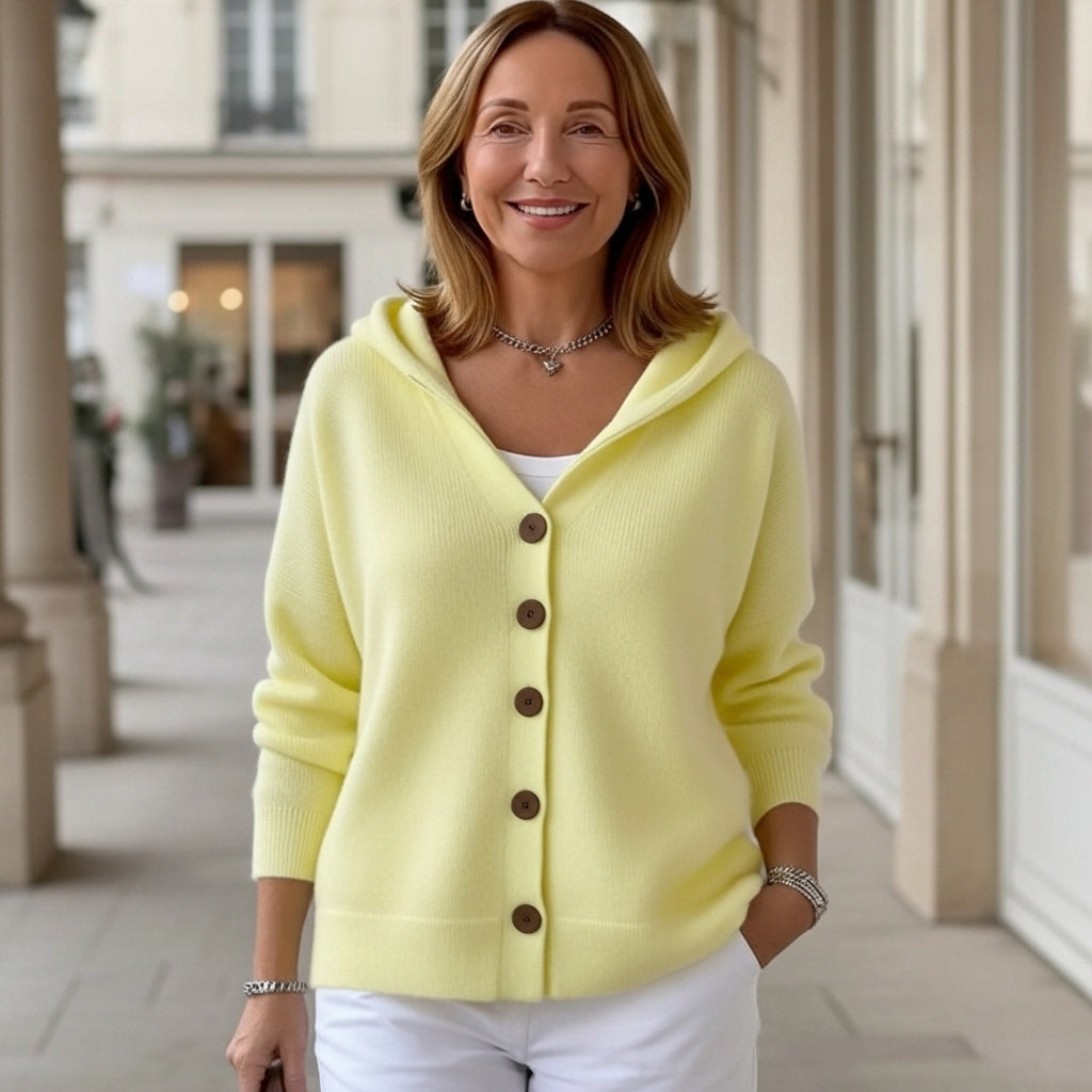 Dana - Knitted Cardigan with Buttons