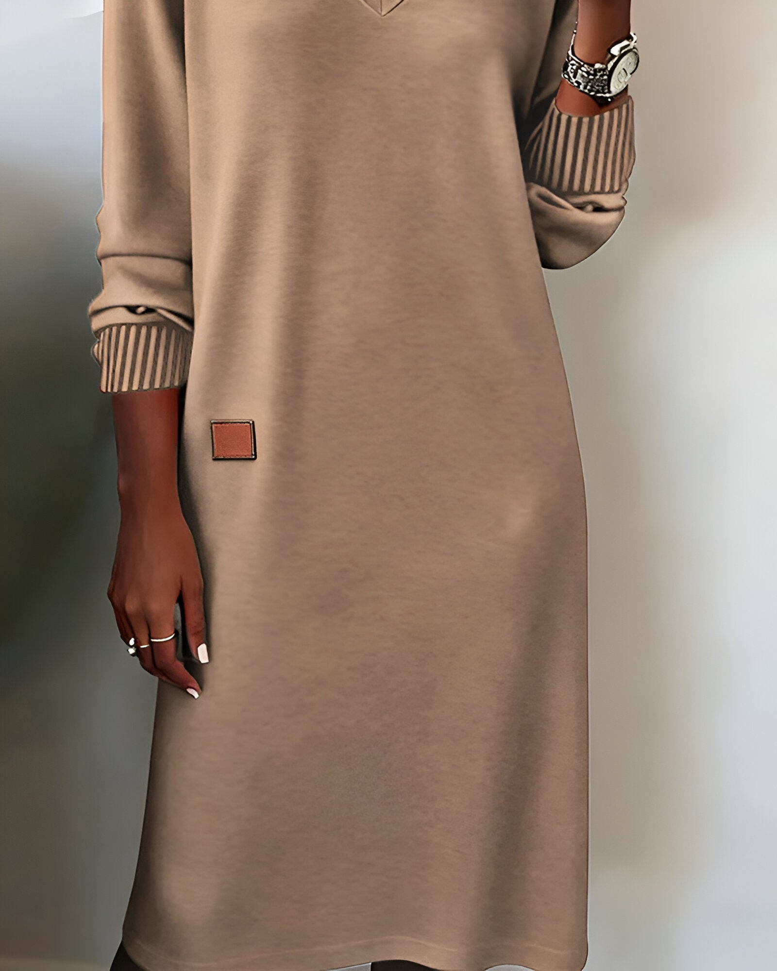 Kate - Comfortable Long Sleeve Dress