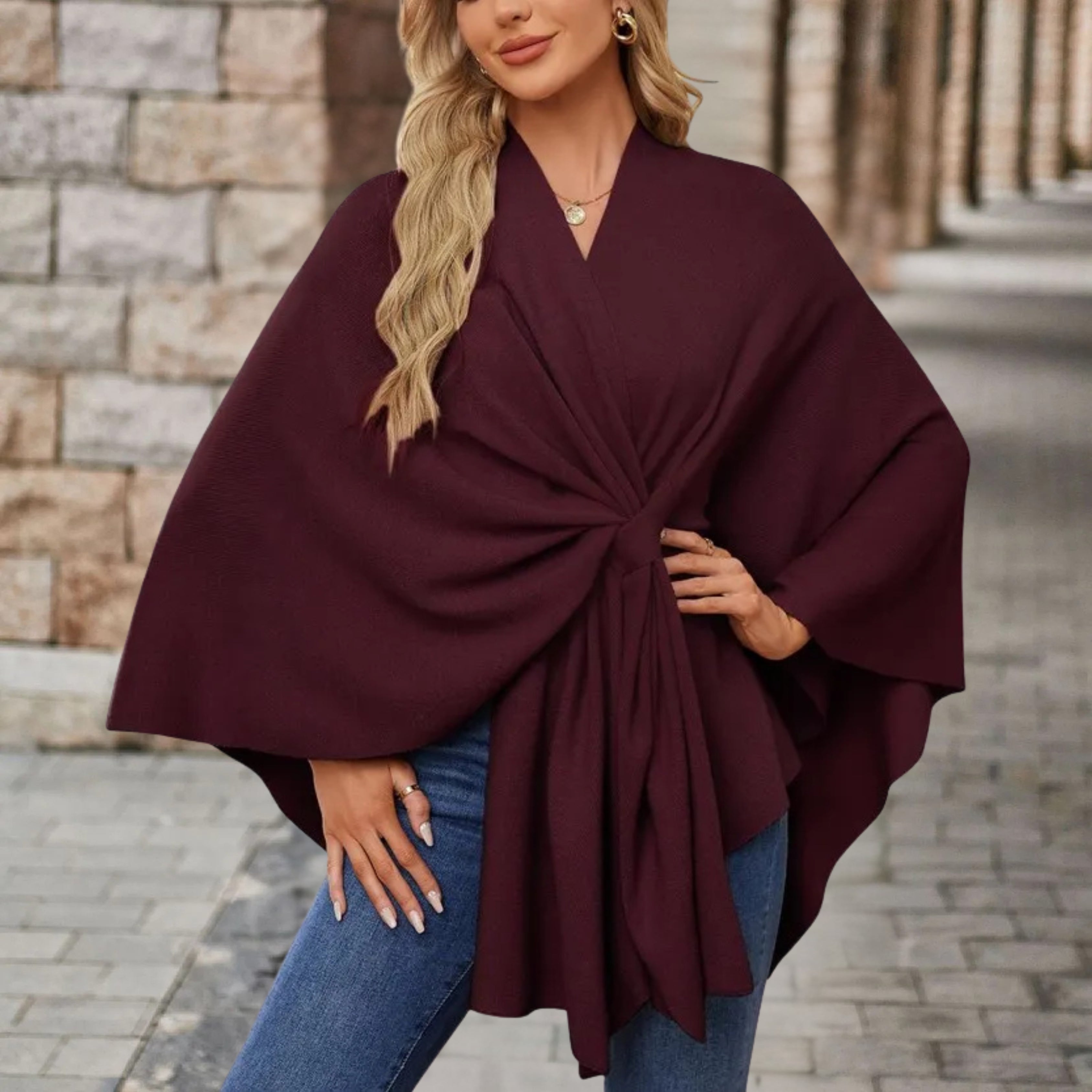 Alexis - Elegant Poncho Sweater